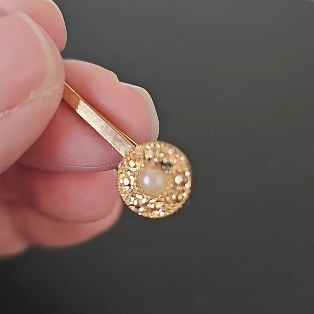 Gold and Pearl Hair Pins 🌠